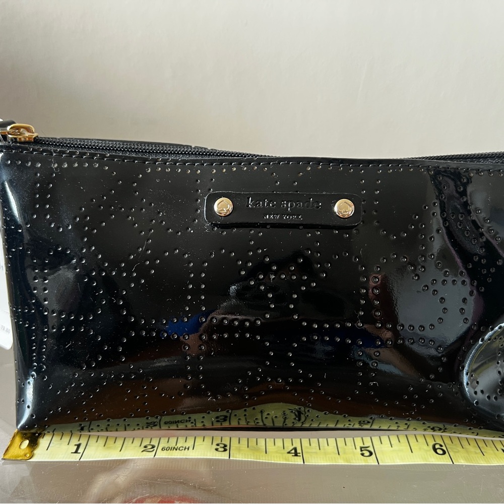 Kate Spade Little Shiloh Metro Spade Black Patent Cosmetic Makeup Case